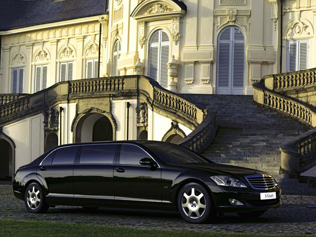 Mercedes-Benz S600 Guard Pullman