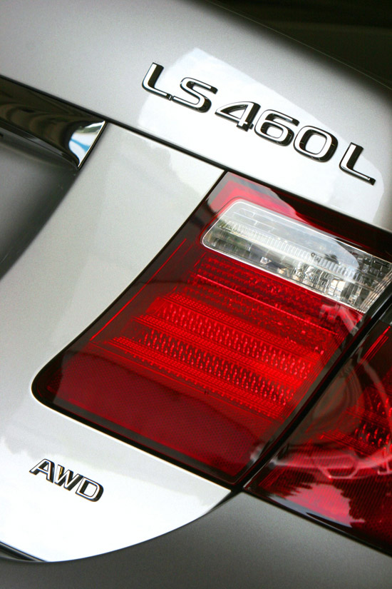 LEXUS 2009 LS 460L AWD