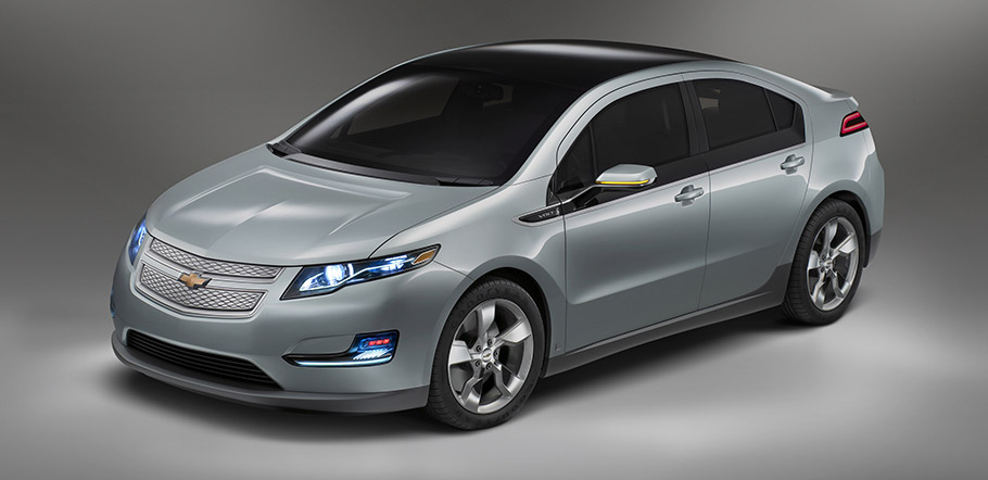 2011 Chevrole Volt - Side View