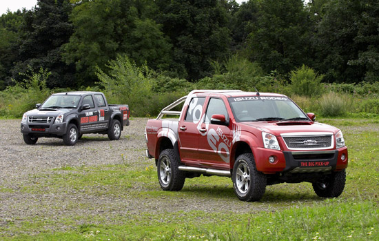 Ian Armstrong, Dealer Principal, said: “The Isuzu Rodeo Denver Max is 