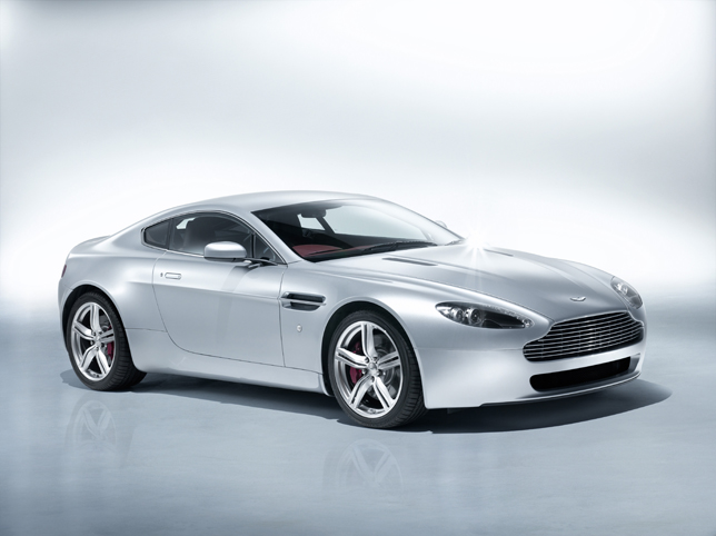 Aston Martin Vantage 4.7 V8