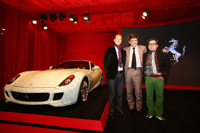Michael Schumacher, Marco Mattiacci and artist Lu Hao with Ferrari 599 China