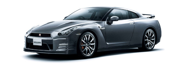 2012 Nissan gtr vs corvette zr1 #7