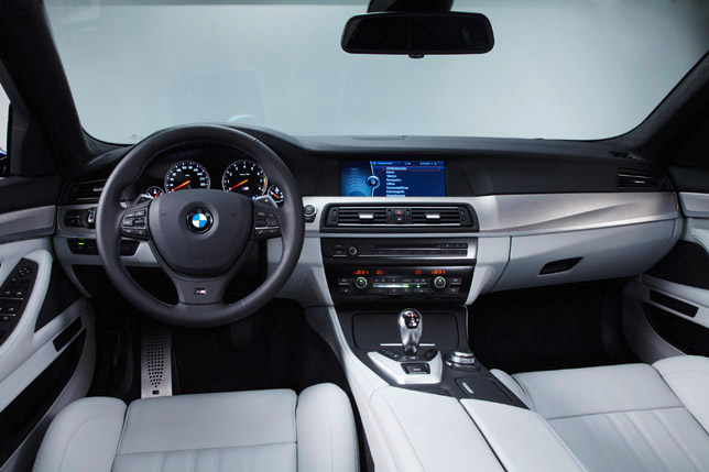 2012 BMW M5 F10 Interior