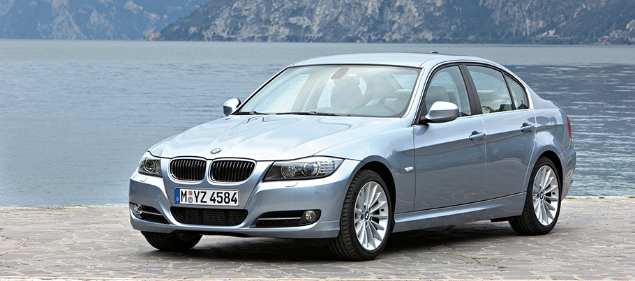 BMW E90 3 Series - Front Angle View