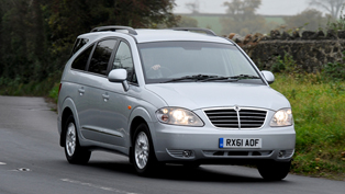 2012 Ssang Yong Rodius Price - £14 995
