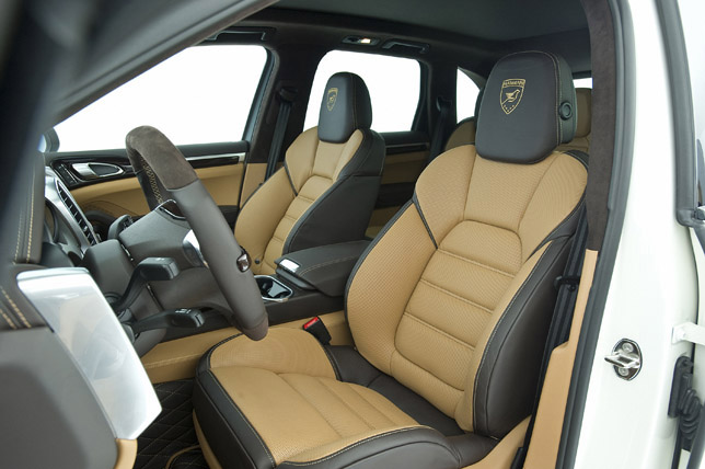 Hamann Guardian Evo Porsche Cayenne II Interior