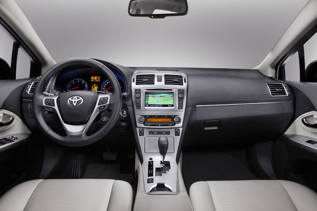 toyota avensis touch and go review #3 toyota avensis touch and go review #3