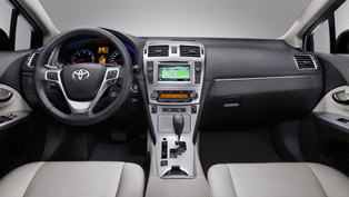 Toyota Avensis with Touch and Go Plus