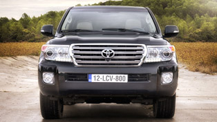 2012 toyota land cruiser v8