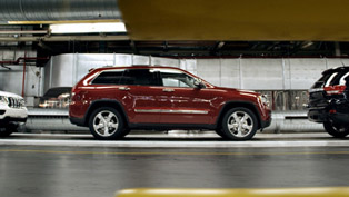 “it's halftime in america” chrysler commercial [video]
