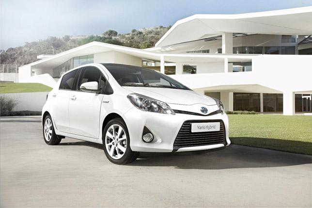 2012 Toyota Yaris Hybrid