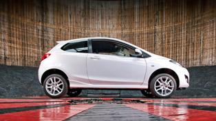 Wall of Death Mazda2 Defies Gravity [VIDEO]
