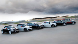 MINI John Cooper Works Family equipped with latest generation engine