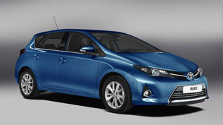 2013 toyota auris uk - price £14,495