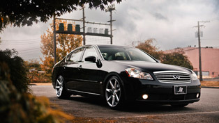 sr auto infiniti m35 fitted with vossen cv7