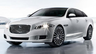 2013 Maserati Quattroporte vs 2013 Jaguar XJ [video]