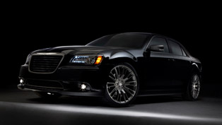 unboxing of 2013 chrysler 300c john varvatos limited edition [video]