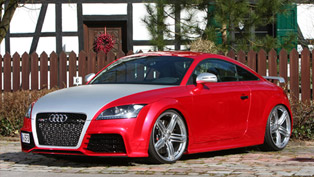 FolienCenter-NRW Audi TT RS In Chrome Red Delivers 501 HP