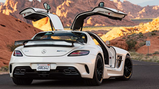 mercedes-benz sls amg coupe black series on the le castellet race track