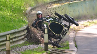 racer crashes his £250 000 1924 bugatti type 35 [video]