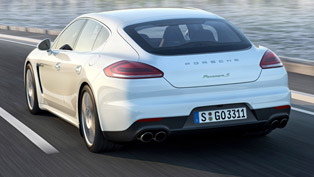 porsche panamera s e-hybrid with michelin pilot super sport