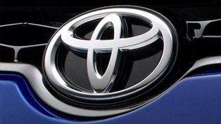 2014 toyota corolla teased again