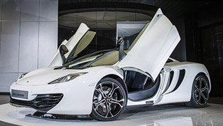 mclaren p1 and 12c b&w edition in hong kong