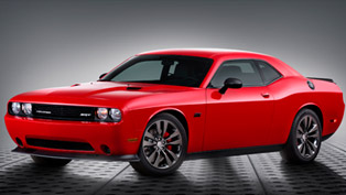 srt debuts three 2014 satin vapor editions in chicago