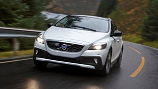 Volvo V40 D4 Adds New Drive-E Powertrains