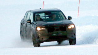 Spyshots: Possible Volvo XC90 Caught Winter Testing