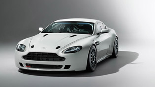 2014 aston martin vantage gt4 enters gt4 challenge series