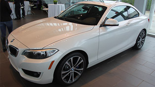 BMW 2-Series 228i Coupe Track Handling Package [video]