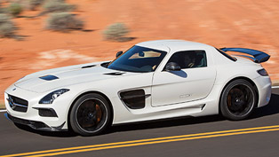 David Coulthard with Mercedes-Benz SLS AMG Black Series at Goodwood [video]