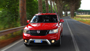 Fiat Shows The New Freemont Cross [video]