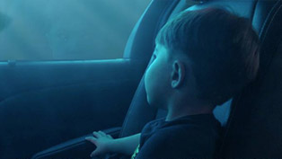 2015 toyota sienna to debut tomorrow [teaser]
