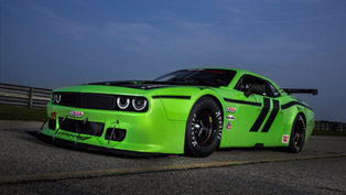trans am series debut for 2014 dodge challenger srt