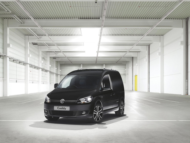 VW-Caddy-Black-Edition_651