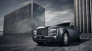 rolls-royce phantom metropolitan collection debuts in paris