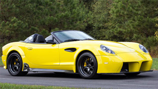 2015 panoz esperante spyder gt shows 560 hp at sema