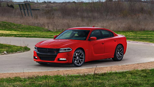 2015 dodge charger r/t recognized with alg residual value award