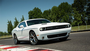 2015 dodge challenger gets five stars from nhtsa