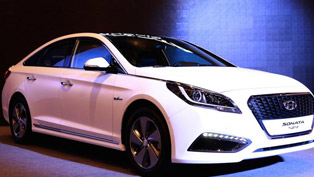 2015 hyundai sonata hybrid debuts in seoul
