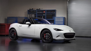 mazda surprises chicago with mx-5 accessories design concept