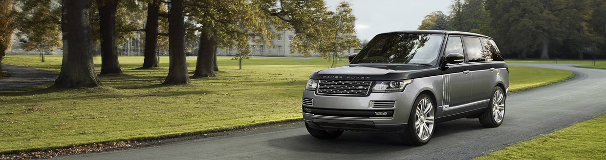 Range Rover SVAutobiography Front and Side View