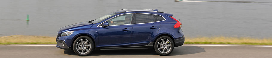 Volvo V40 Cross Country Ocean Race Edition