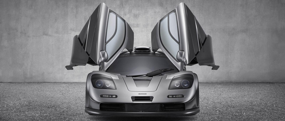 1997 McLaren F1 GT Front View