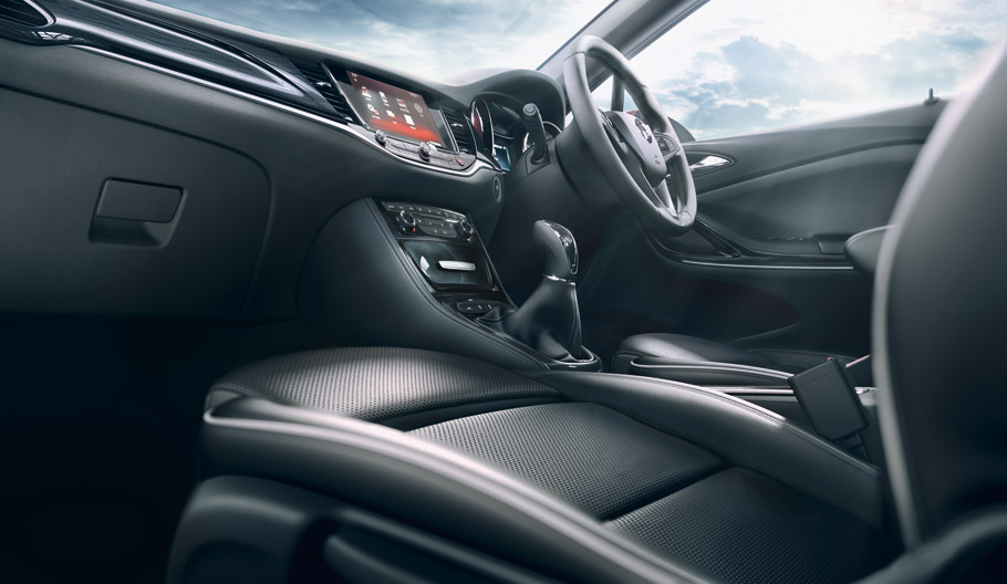 2015 Vauxhall Astra Interior
