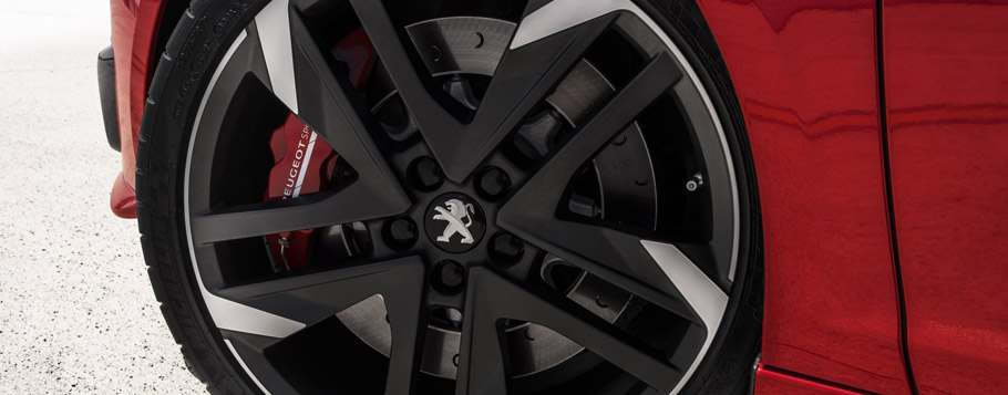 2016 Peugeot 308 GTi Wheels & Tires