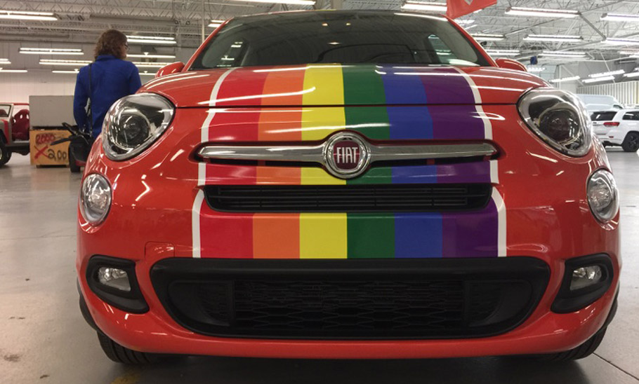 Fiat 500X Rainbow front